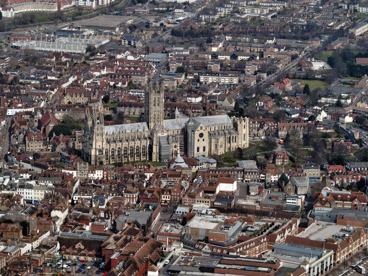 Canterbury Accommodations With Free Car Park Onsite And High Speed Wifi Kültér fotó