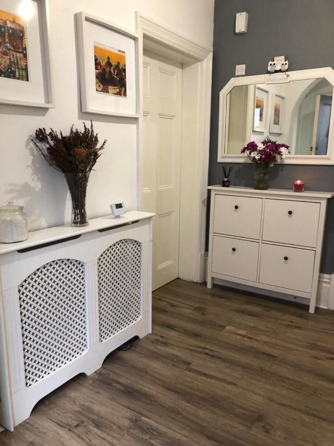 Canterbury Accommodations With Free Car Park Onsite And High Speed Wifi Kültér fotó