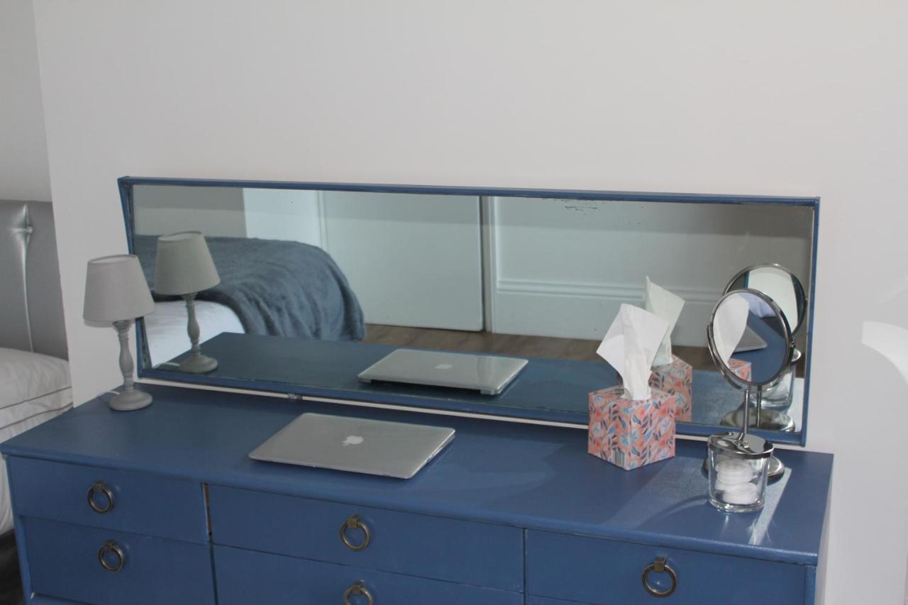 Canterbury Accommodations With Free Car Park Onsite And High Speed Wifi Kültér fotó