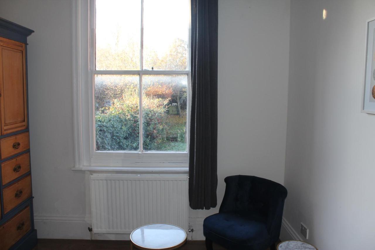 Canterbury Accommodations With Free Car Park Onsite And High Speed Wifi Kültér fotó