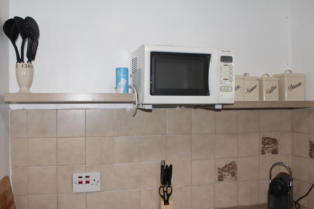 Canterbury Accommodations With Free Car Park Onsite And High Speed Wifi Kültér fotó