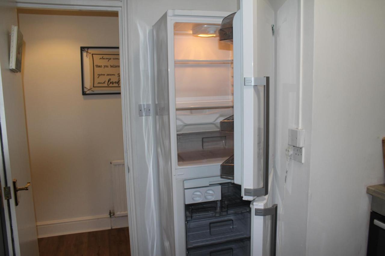Canterbury Accommodations With Free Car Park Onsite And High Speed Wifi Kültér fotó