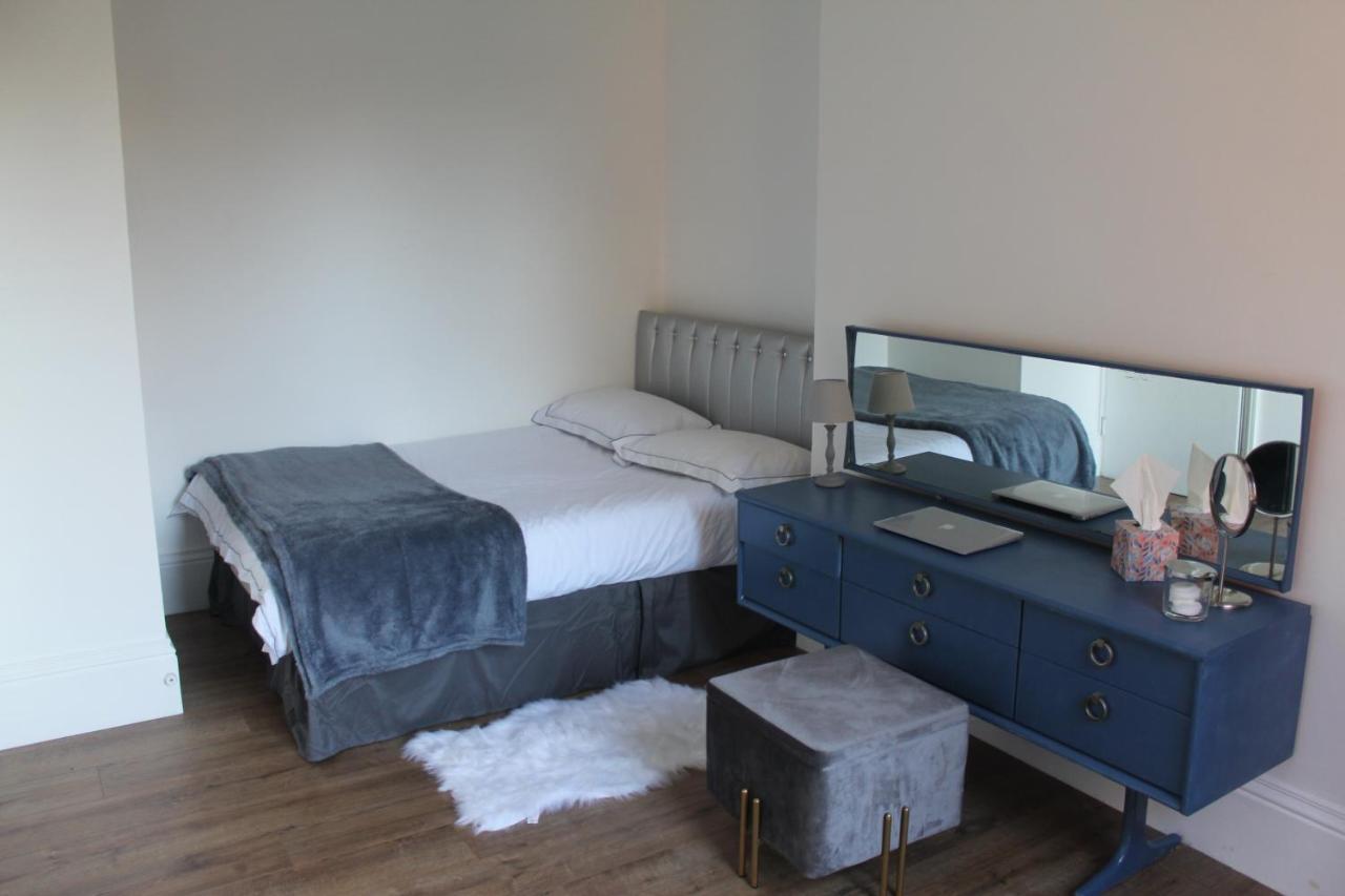 Canterbury Accommodations With Free Car Park Onsite And High Speed Wifi Kültér fotó